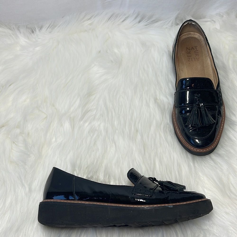 Naturalizer August Black Patent Leather Tassel Platform Loafers Sz 6